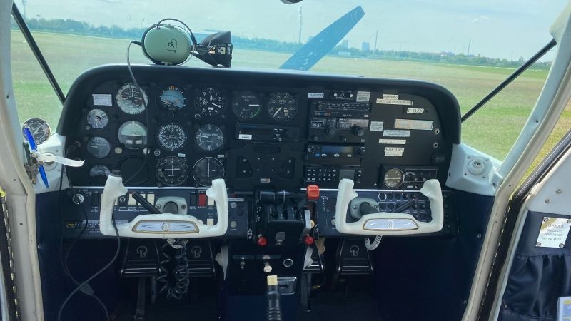 Beechcraft Model 23 Sundowner, fotografía 8 de 10