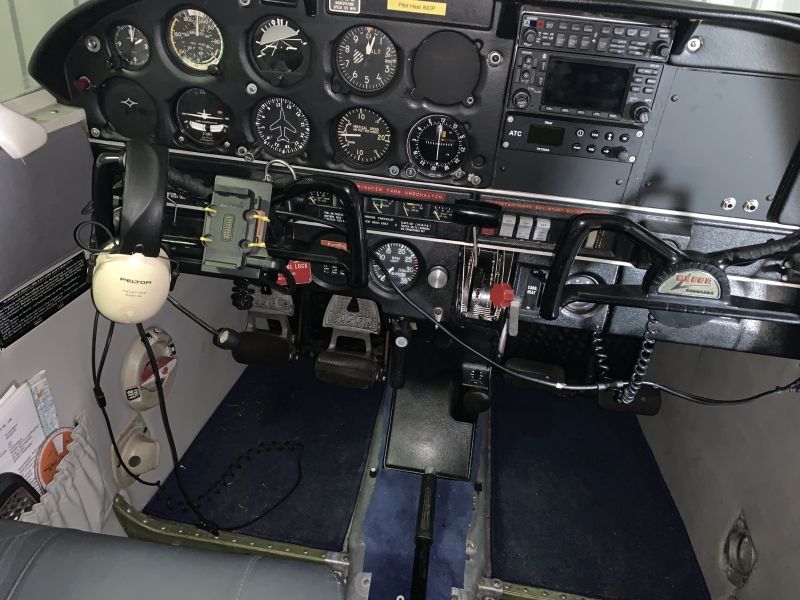 Piper PA-28, fotografía 1 de 5