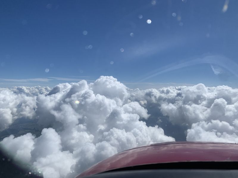 Piper PA-23 Apache, fotografía 9 de 10