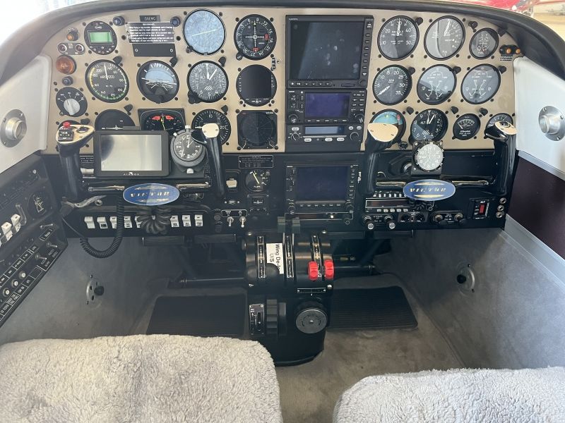 Vulcanair P.68, fotografía 2 de 2