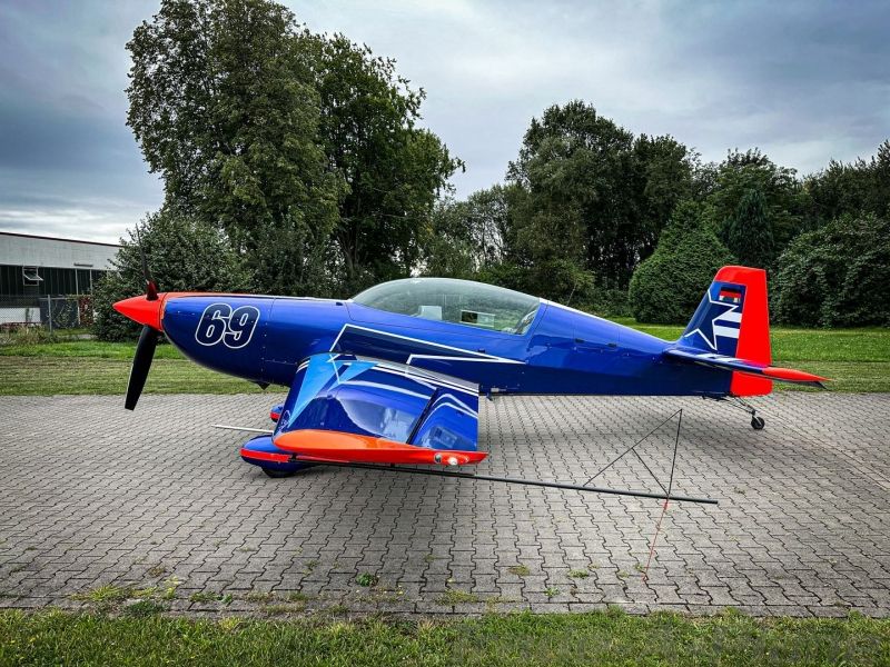 Extra 330LT, fotografía 6 de 9