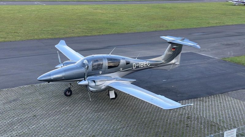 Diamond DA62, fotografía 1 de 7