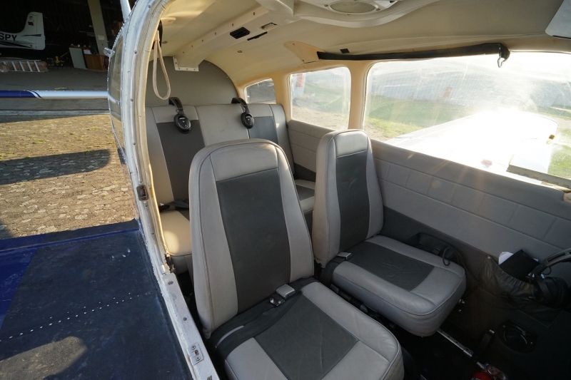 Piper PA-28, fotografía 2 de 3