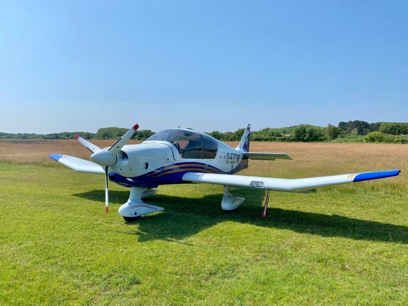 Robin DR400 Ecoflyer 140B, fotografía 1 de 10