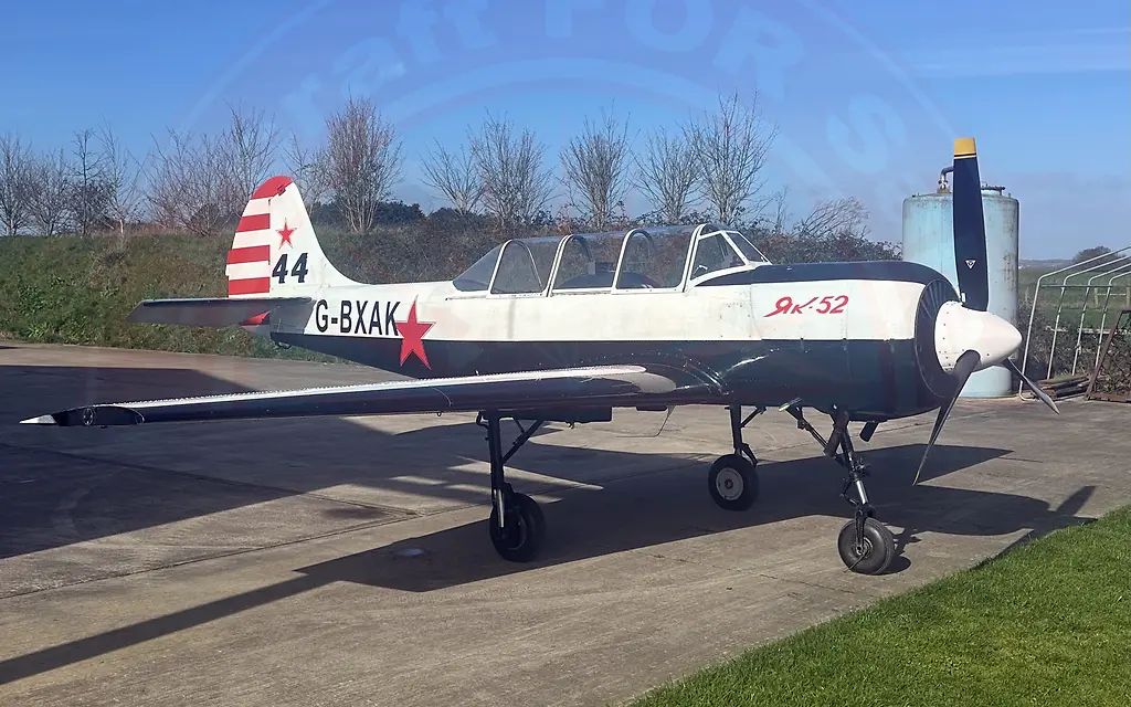 Yakovlev Yak-52, fotografía 2 de 10