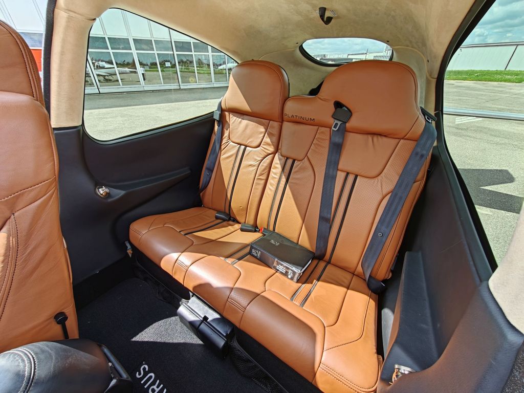 Cirrus SR22 SR22T GTS, fotografía 3 de 8