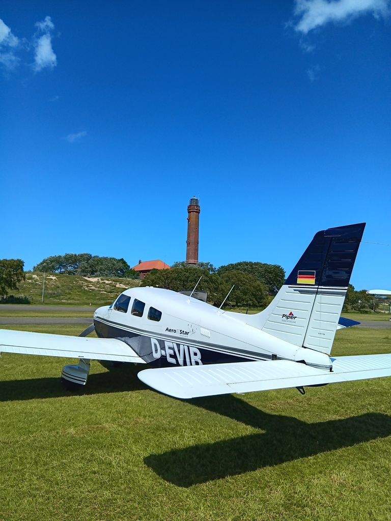 Piper PA-28, fotografía 3 de 4