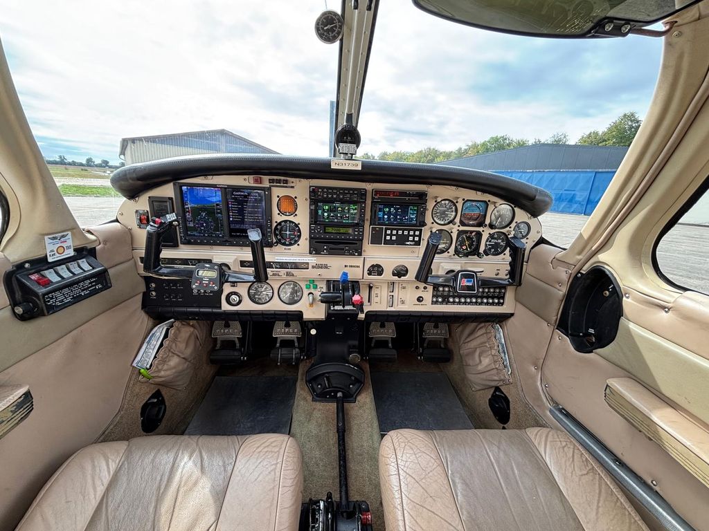 Piper PA-32, fotografía 8 de 9