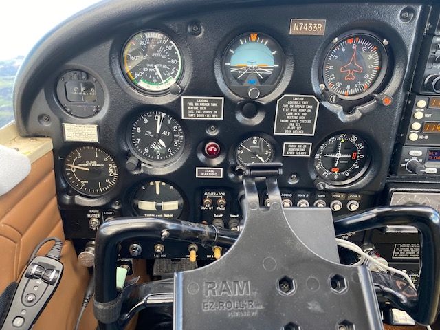 Piper PA-28, fotografía 3 de 5