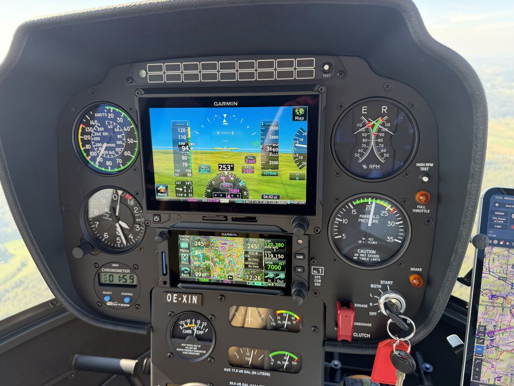 Robinson R44, fotografía 3 de 10