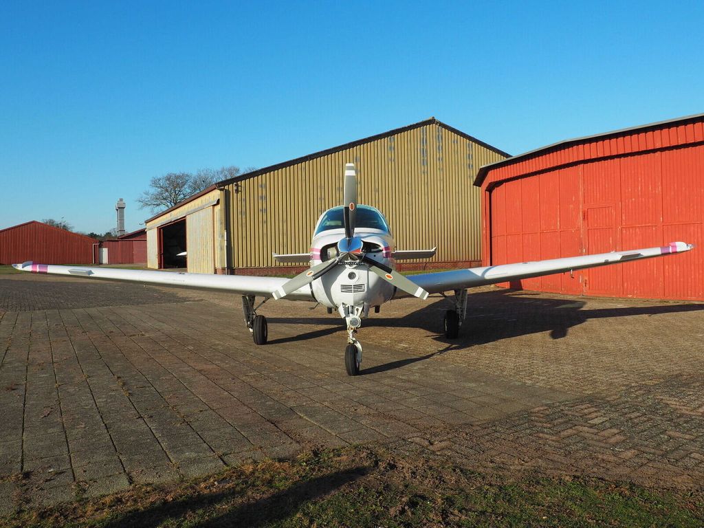 Beechcraft Bonanza, fotografía 7 de 20