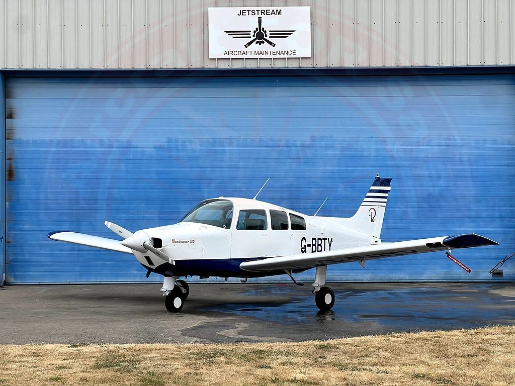 Beechcraft C23 Sundowner 180, fotografía 3 de 20