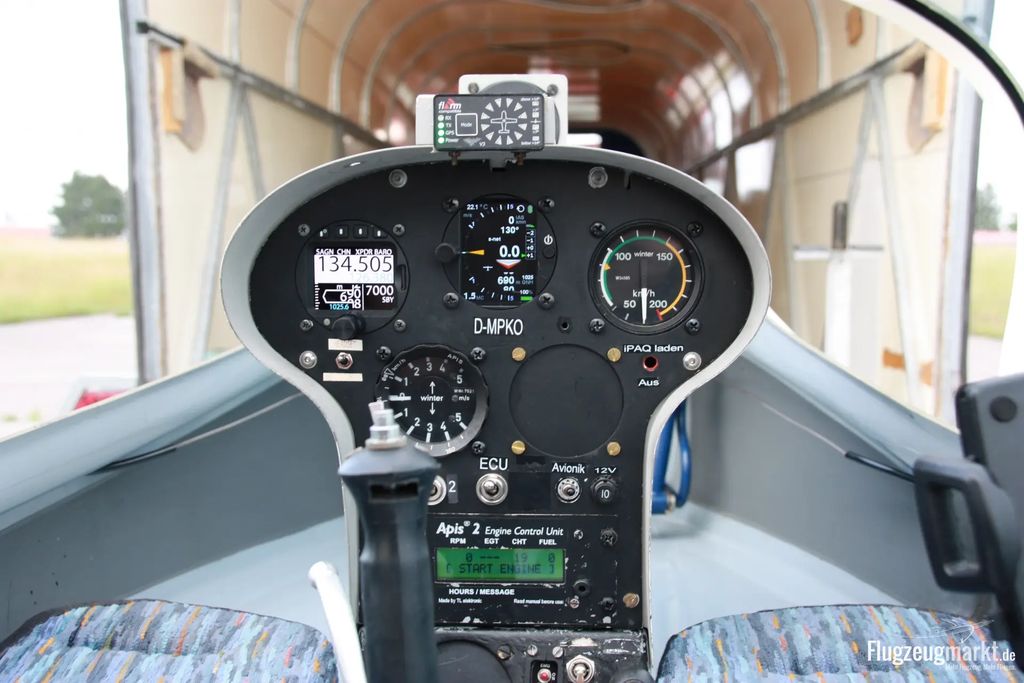 Wezel Flugzeugtechnik APIS 2, fotografía 5 de 9