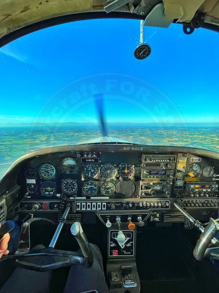 Grumman AA-5 Traveler, fotografía 7 de 8