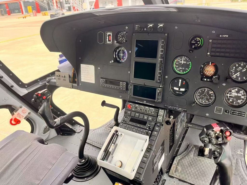 Aérospatiale AS350, fotografía 5 de 5
