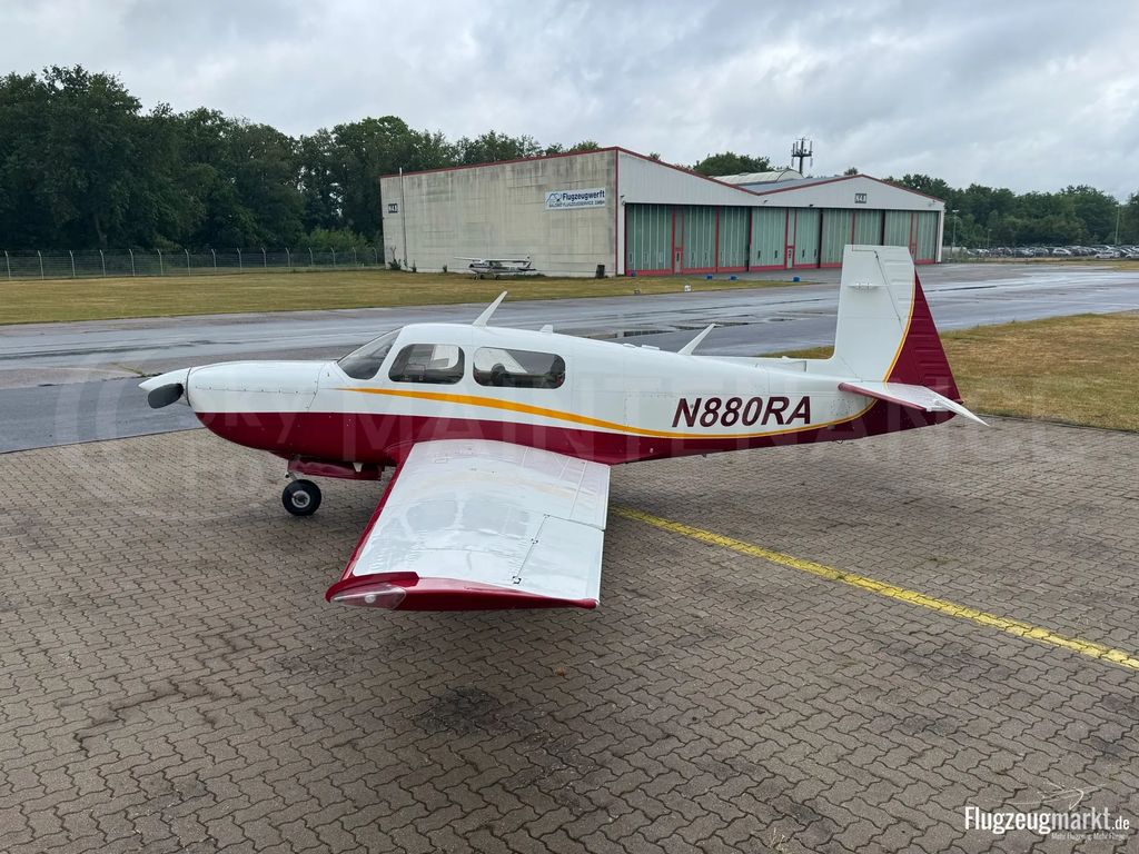Mooney M20, fotografía 3 de 11