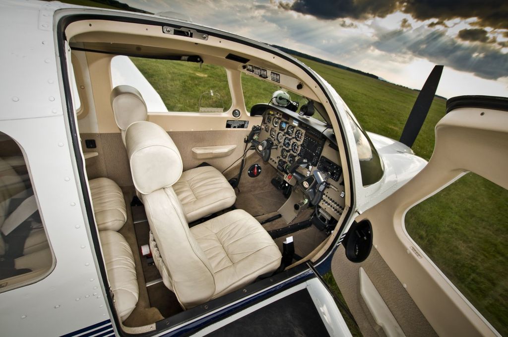 Piper PA-28, fotografía 3 de 8