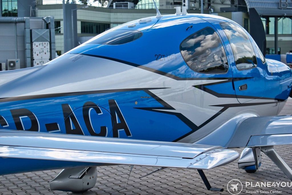Cirrus SR22 G6, fotografía 6 de 20