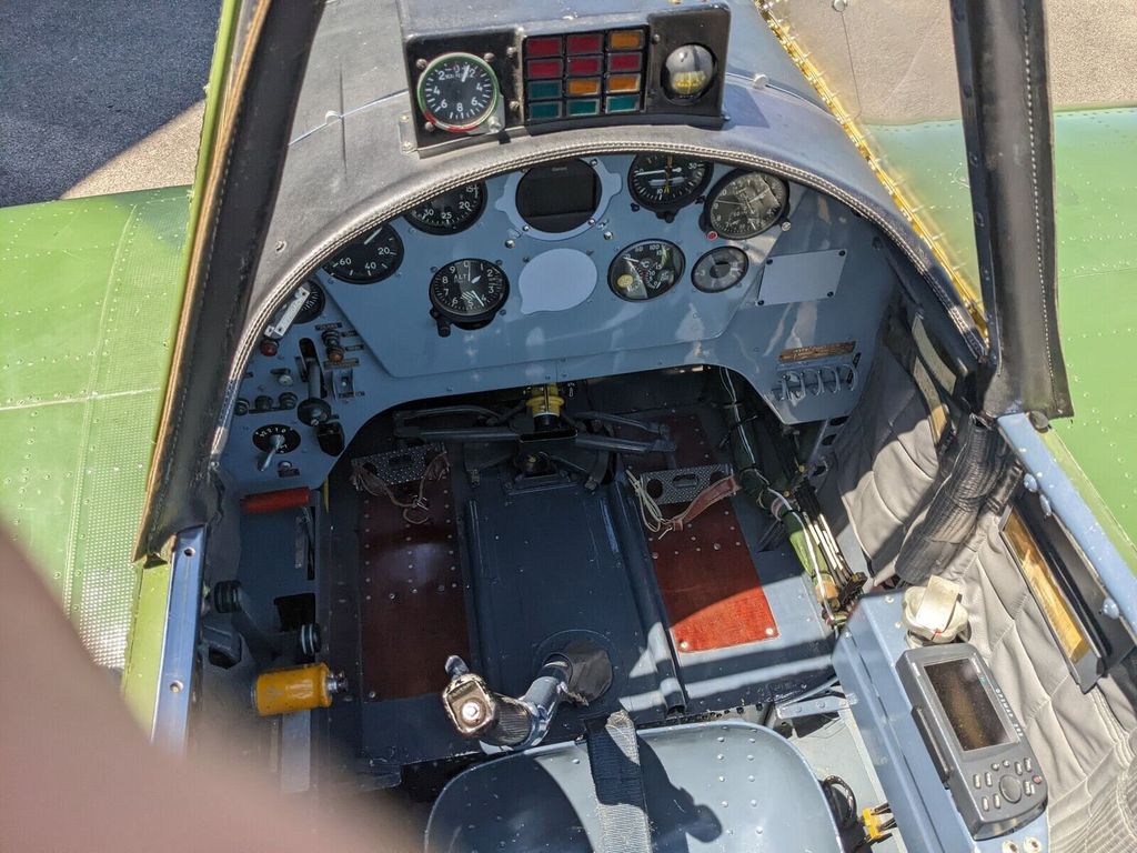 Yakovlev YAK 52, fotografía 4 de 10