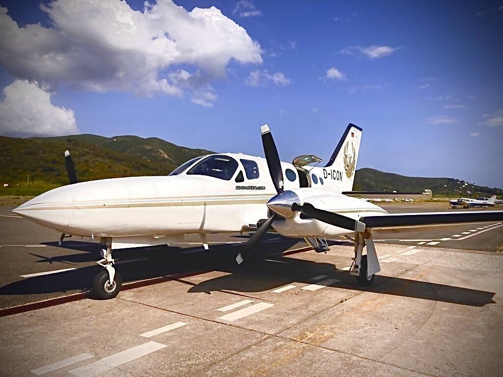 Cessna 421C Golden Eagle, fotografía 2 de 5