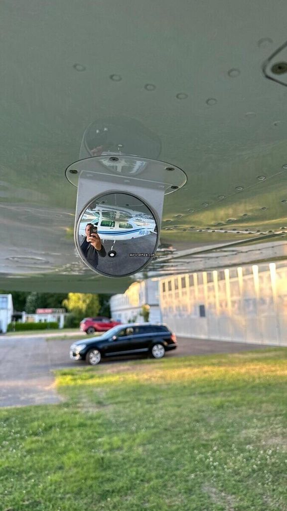 Cessna Turbo 210N, fotografía 7 de 9