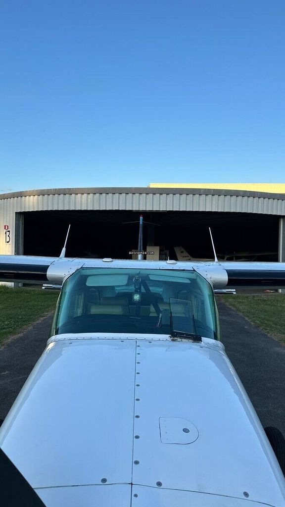 Cessna Turbo 210N, fotografía 9 de 9