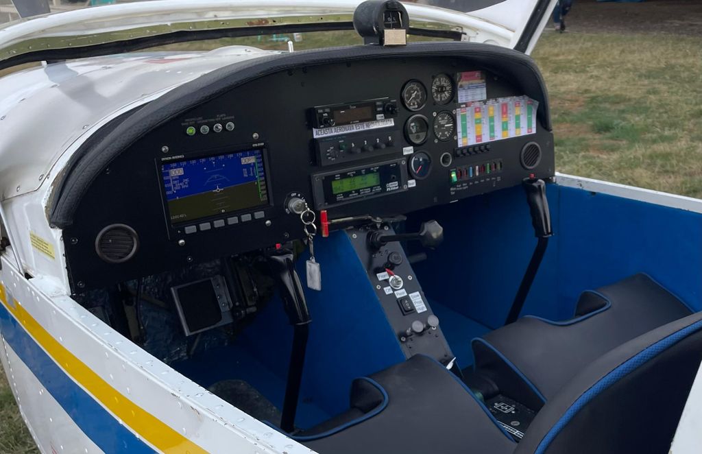 Aerotechnik P220 S, fotografía 8 de 8