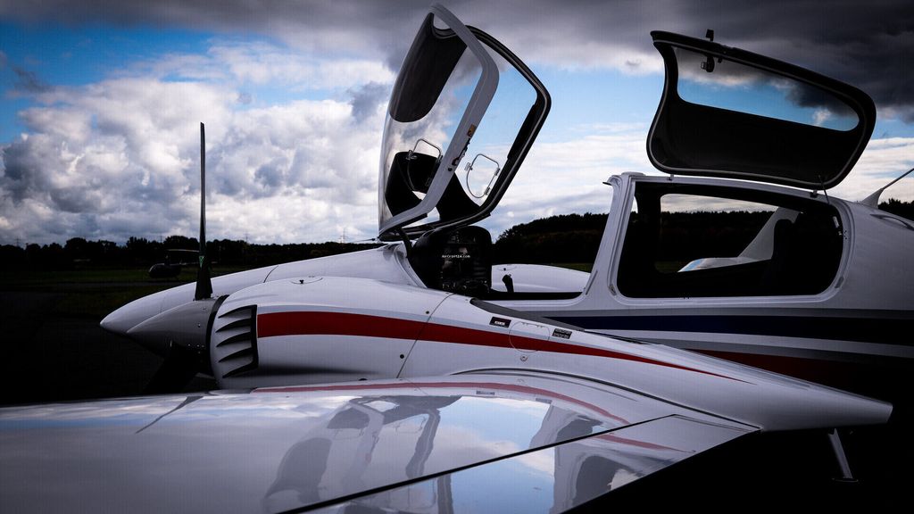 Diamond DA42, fotografía 12 de 20