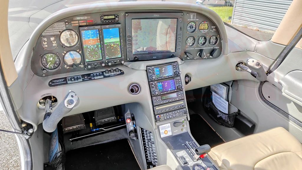 Cirrus SR22 G1, fotografía 5 de 24