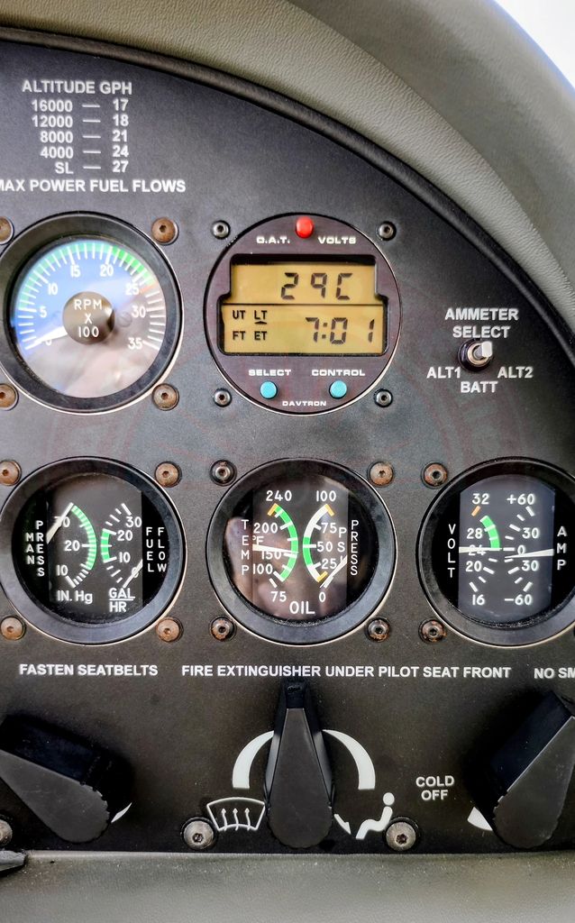 Cirrus SR22 G1, fotografía 20 de 24
