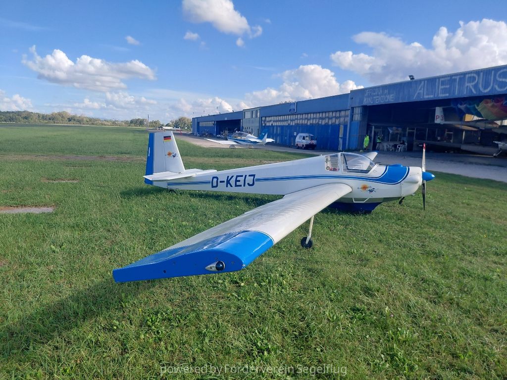Scheibe SF 25 Falke, fotografía 1 de 11