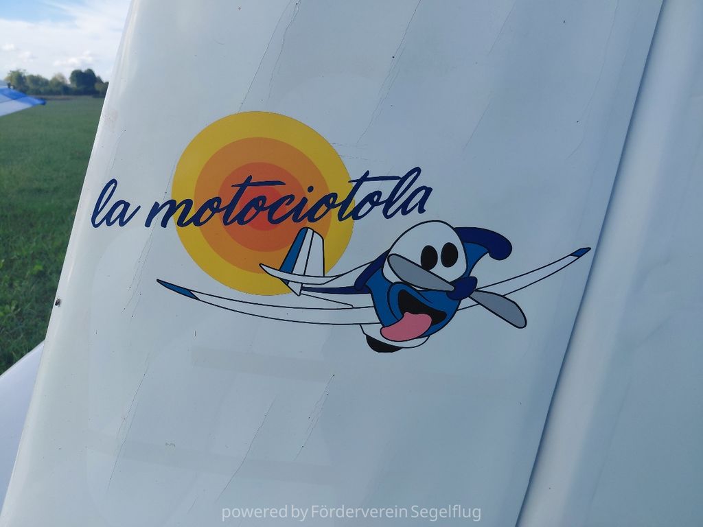 Scheibe SF 25 Falke, fotografía 7 de 11