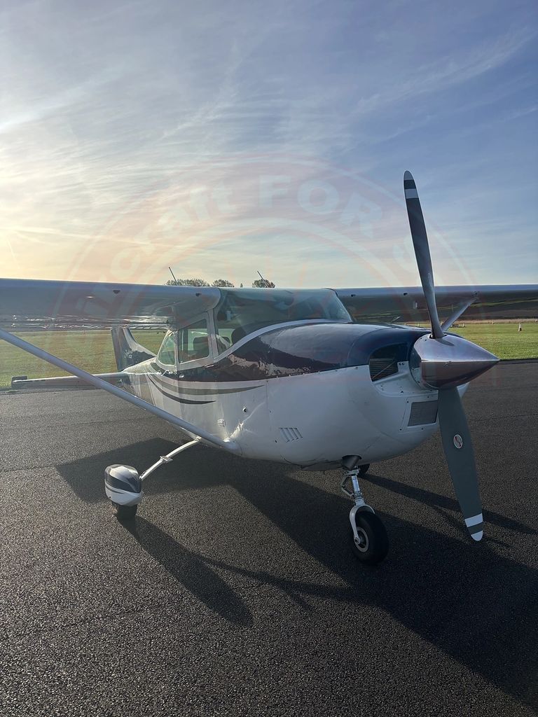 Cessna 182, fotografía 2 de 10