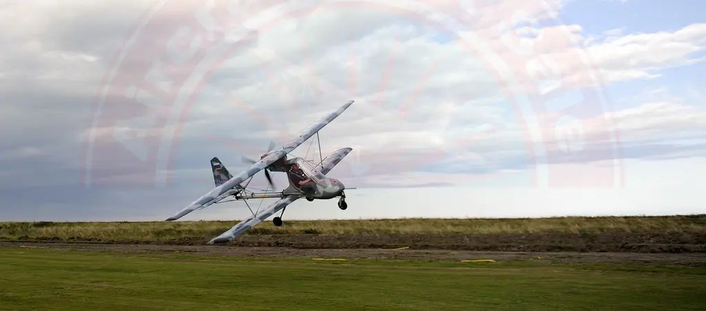 Military industry Gr MAI-890, fotografía 3 de 8