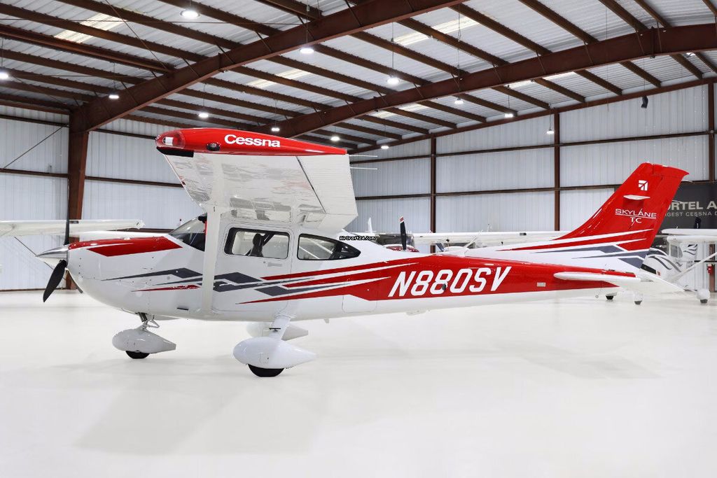 Cessna T182, photo 1 sur 6