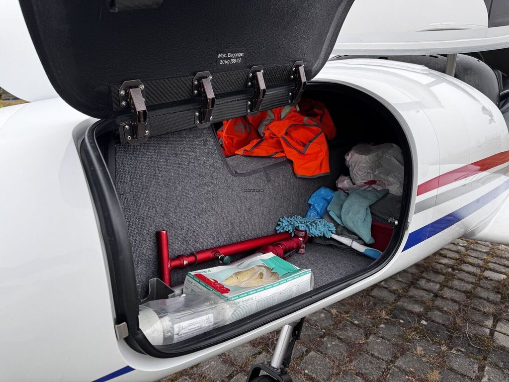 Diamond DA42, fotografía 7 de 9