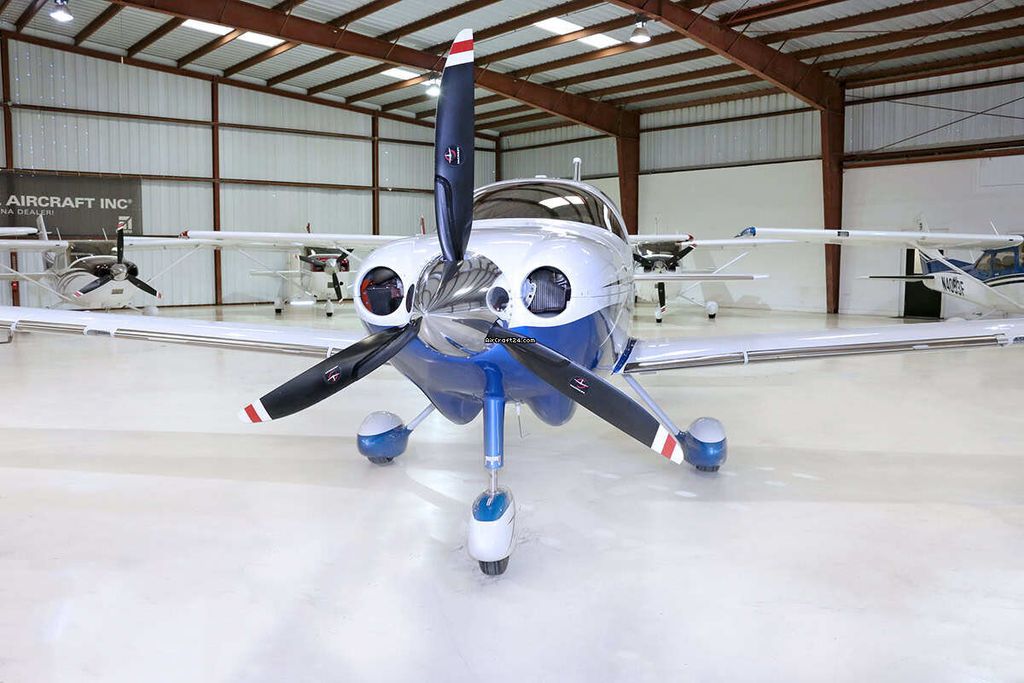 Cessna T240, photo 3 sur 6