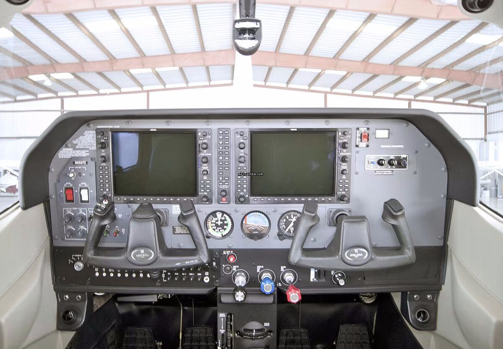 Cessna T182, Foto 5 von 6