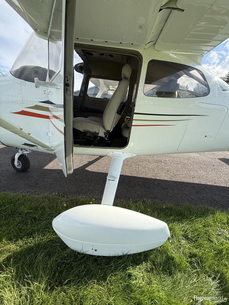 Cessna 172, fotografía 10 de 11
