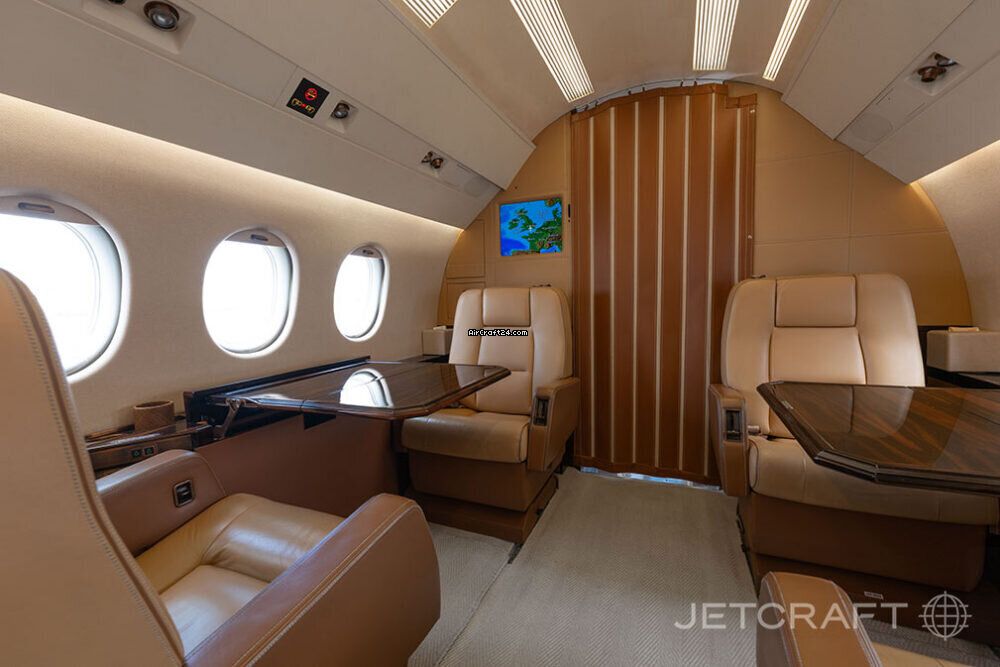 Dassault Falcon 2000, fotografía 9 de 20