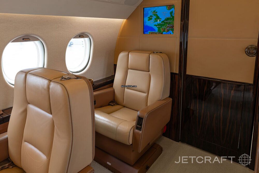 Dassault Falcon 2000, fotografía 10 de 20