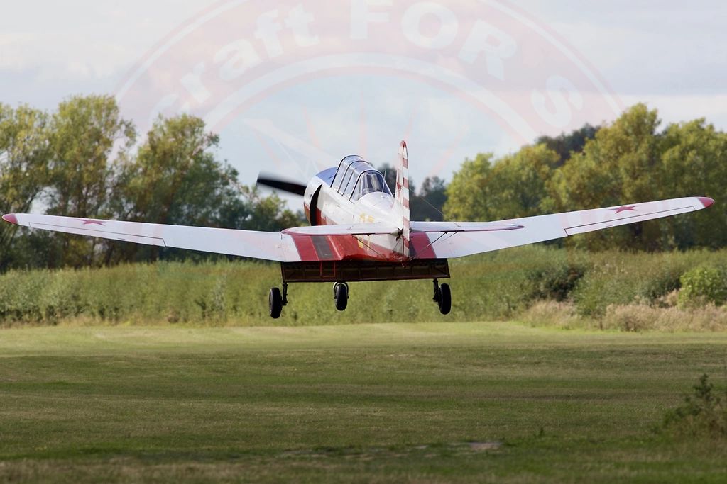 Yakovlev 18A, fotografía 6 de 11