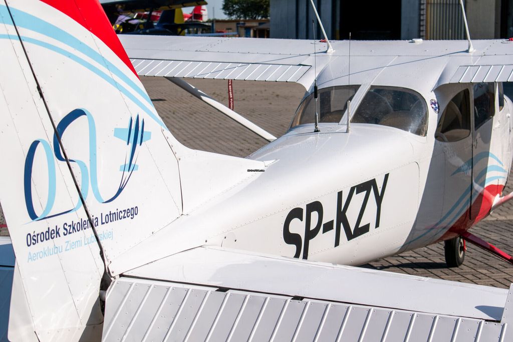 Reims F172, fotografía 4 de 20
