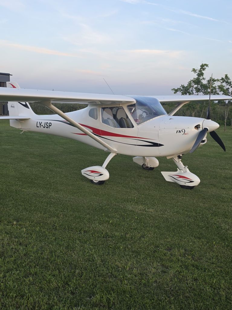 FK Lightplanes FK 9 MARK 3, fotografía 2 de 7