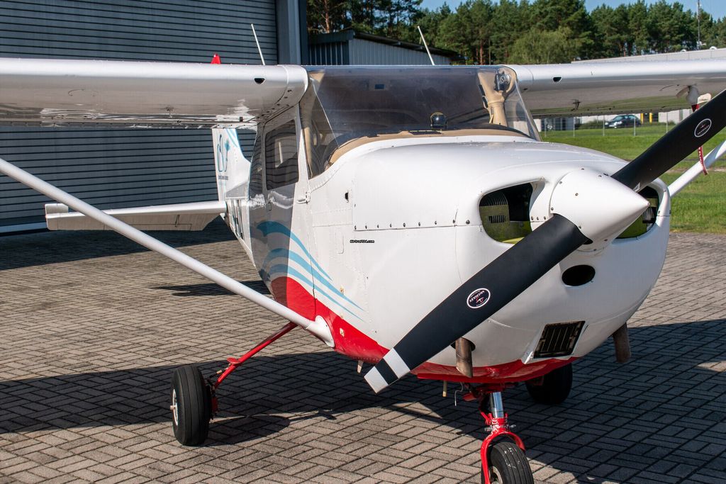 Reims F172, fotografía 9 de 20
