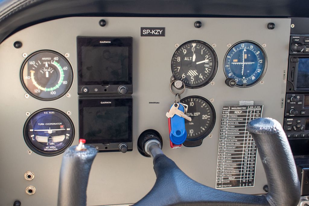 Reims F172, fotografía 13 de 20