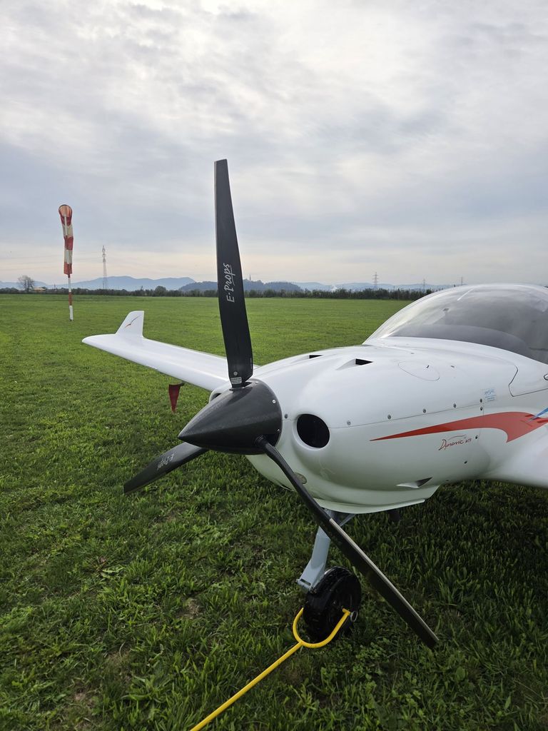 Aerospool WT9, fotografía 2 de 8