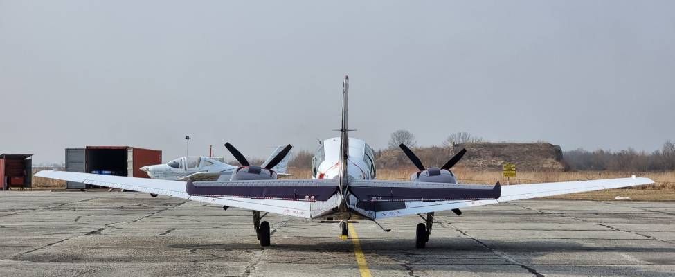 Beechcraft 58 Baron, fotografía 3 de 8