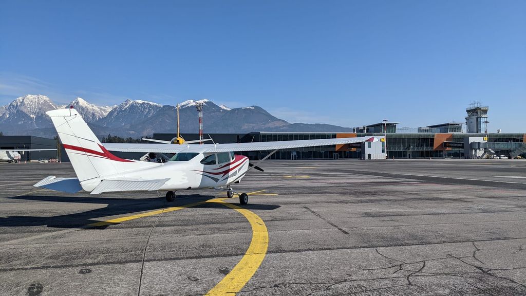 Cessna TR182 Turbo Skylane RG II, fotografía 4 de 8