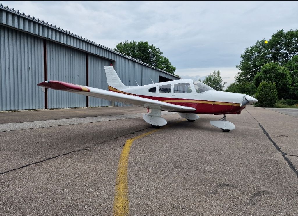 Piper PA-28, fotografía 1 de 3